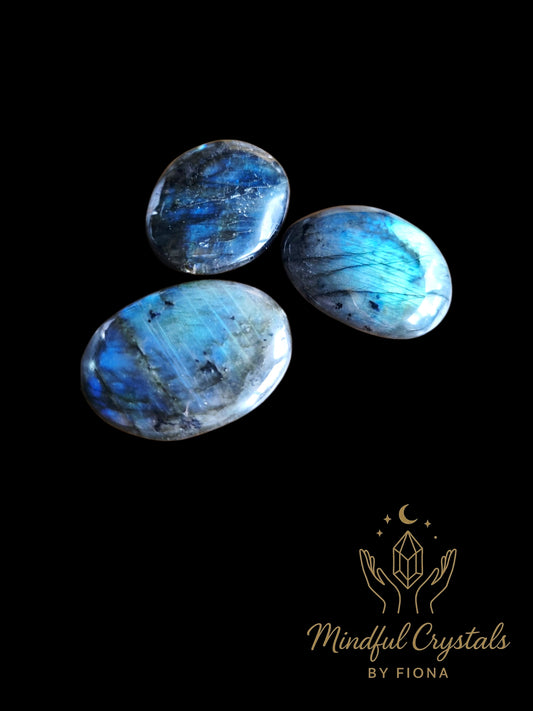 Labradorite palm stone